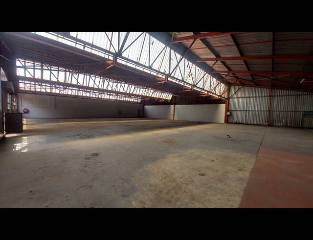 1,500M² FACTORY TO LET IN ALRODE
